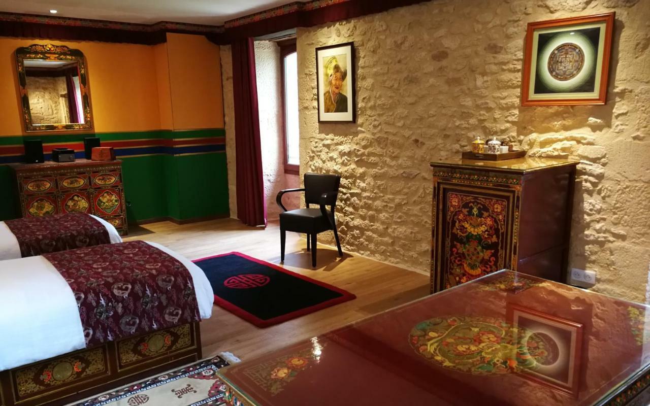 Himalaya En Perigord Acomodação com café da manhã Tursac Exterior foto